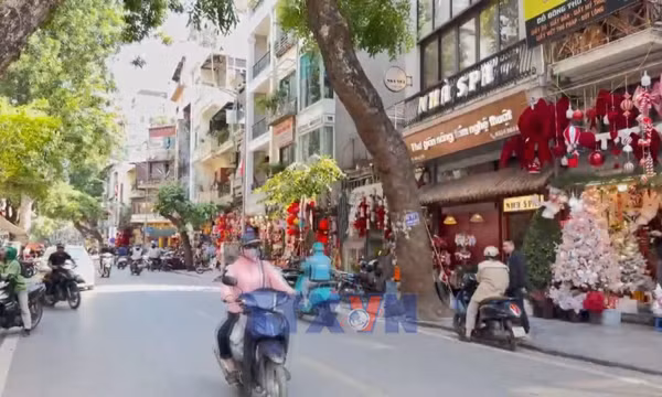 Hàng Mã thay đổi diện mạo, 'nhường' không gian cho người đi bộ