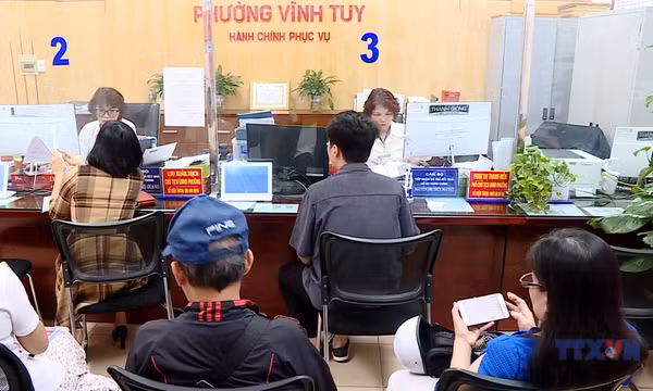 Đề xuất gia hạn thời hạn chi trả chế độ cho cán bộ nghỉ việc