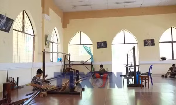 Giữ gìn và phát triển nghề dệt thổ cẩm Chăm Mỹ Nghiệp