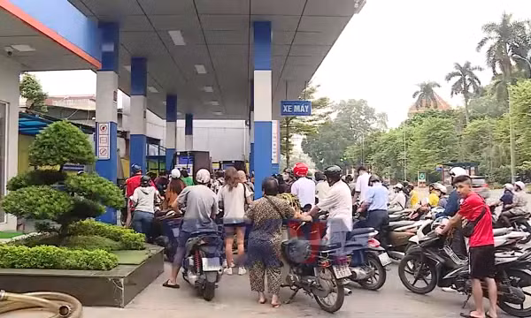 Sửa đổi điều kiện đối với thương nhân đầu mối kinh doanh xăng