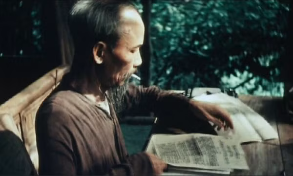 Học Bác mỗi ngày: Sáng mãi tấm gương đạo đức Hồ Chí Minh