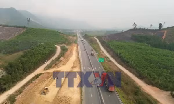 Khoảng trống trạm dừng nghỉ: Điểm nghẽn trên hành trình cao tốc hiện đại