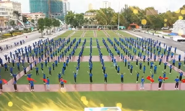 Thông điệp lịch sử: Tiếp nối xứng đáng truyền thống thế hệ thanh niên đi trước