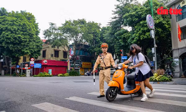 Hà Nội trong cao điểm xử phạt học sinh vi phạm Luật giao thông đường bộ