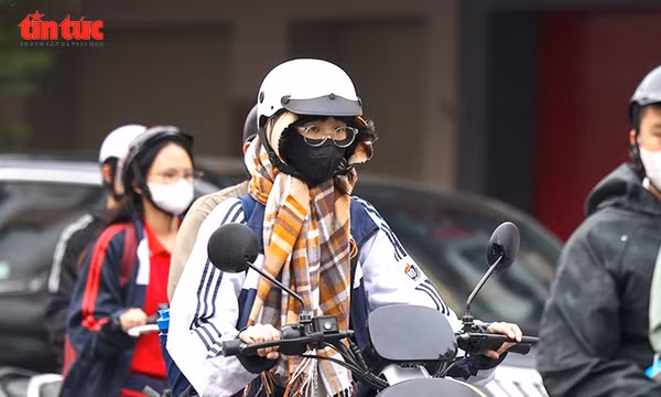Tiết trời se se, Hà Nội chạm ngõ mùa đông