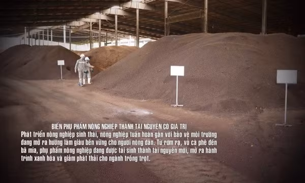 Câu chuyện hôm nay qua ảnh - sáng 27/08