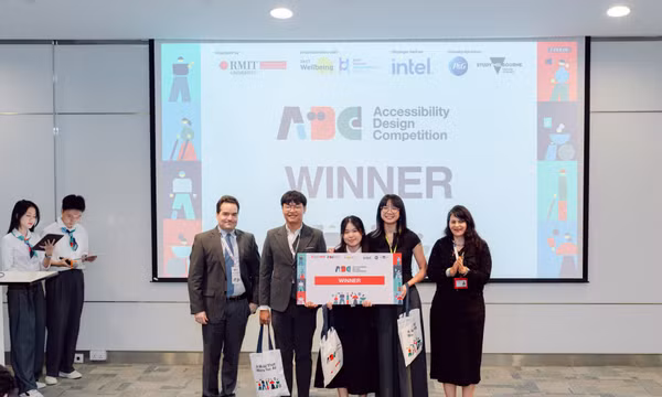 Hai sinh viên Đại học Fulbright Việt Nam phát triển đã giành giải Nhất cuộc thi