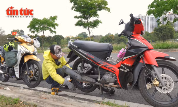 Tiệm sửa xe 0 đồng và hành trình giúp người không ngừng nghỉ