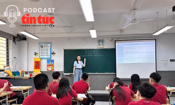 Một giờ học của học sinh Trường THCS Trần Duy Hưng, Hà Nội. 