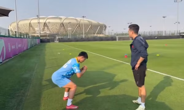 HLV Kim Sang Sik nhận tín hiệu tích cực từ tiền đạo Thanh Nhàn