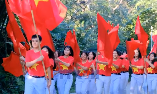 Văn kiện Đại hội XIV của Đảng: Hiện thực hóa khát vọng 'dân thụ hưởng'