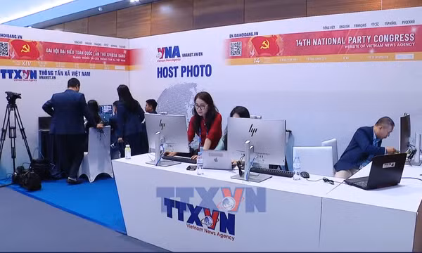 Sức nóng 'Trạm tin' Mỹ Đình