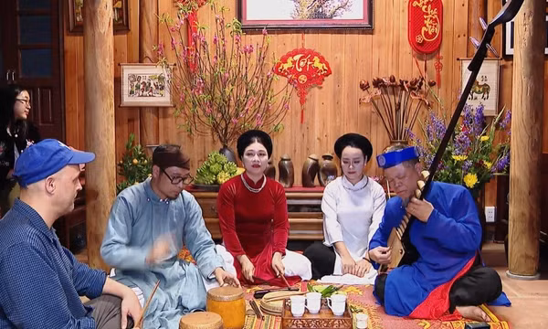 Đêm xuân nghe hát Ả đào