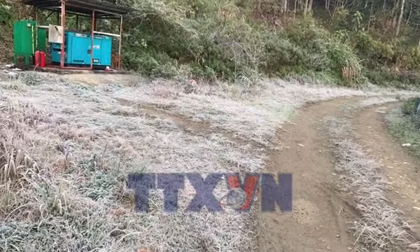 Nhiệt độ xuống dưới 0°C, băng giá xuất hiện tại miền tây Nghệ An