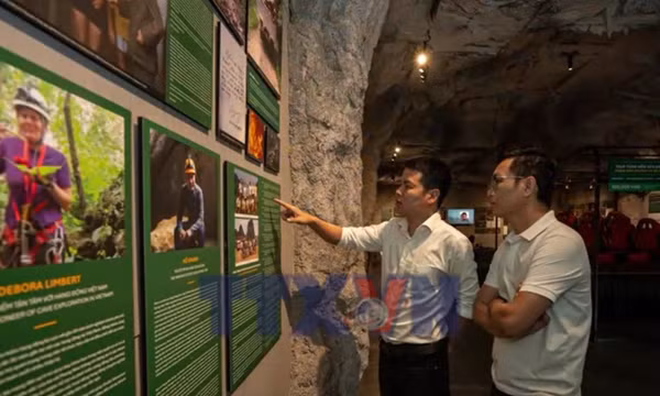 Thám hiểm hang động Sơn Đoòng bằng công nghệ thực tế ảo