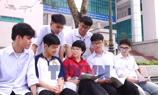 Người 'truyền lửa' cho học trò chinh phục Olympic Vật lý quốc tế