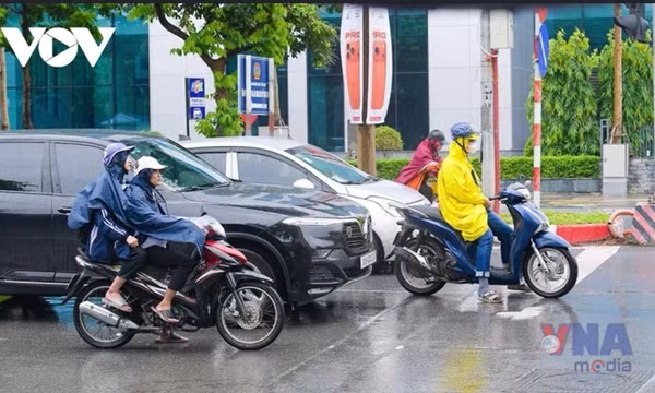 AI 'nhận diện' gần 700 lỗi vi phạm tại một tuyến phố Hà Nội