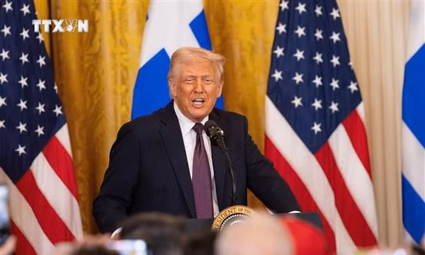 Tổng thống Trump tuyên bố sắp đàm phán trực tiếp với Iran về hạt nhân