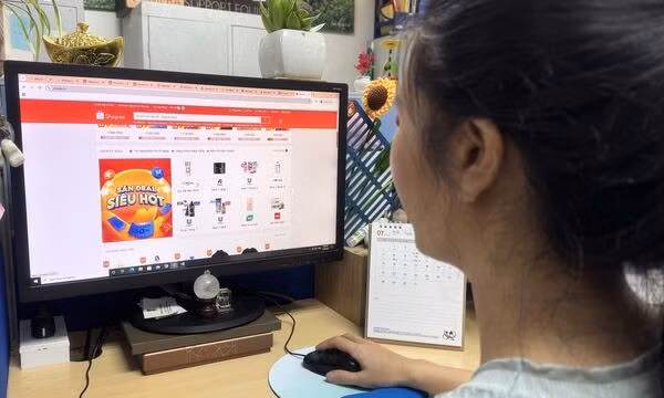 Câu chuyện hôm nay qua ảnh - sáng 31/7
