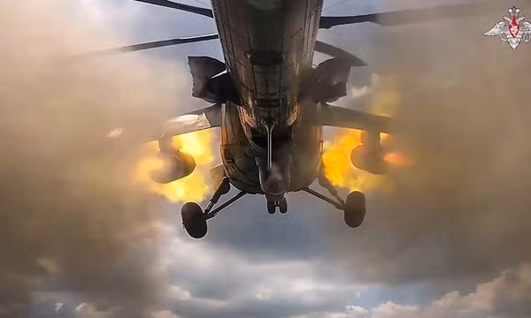 Nga phóng tên lửa S-300 và UAV từ 5 hướng: Phòng không Ukraine đáp trả
