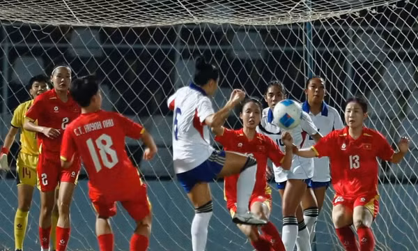 Nhật ký SEA Games 33 ngày 17/12: Đội tuyển nữ Việt Nam lỡ cơ hội 5 lần liên tiếp giành HCV