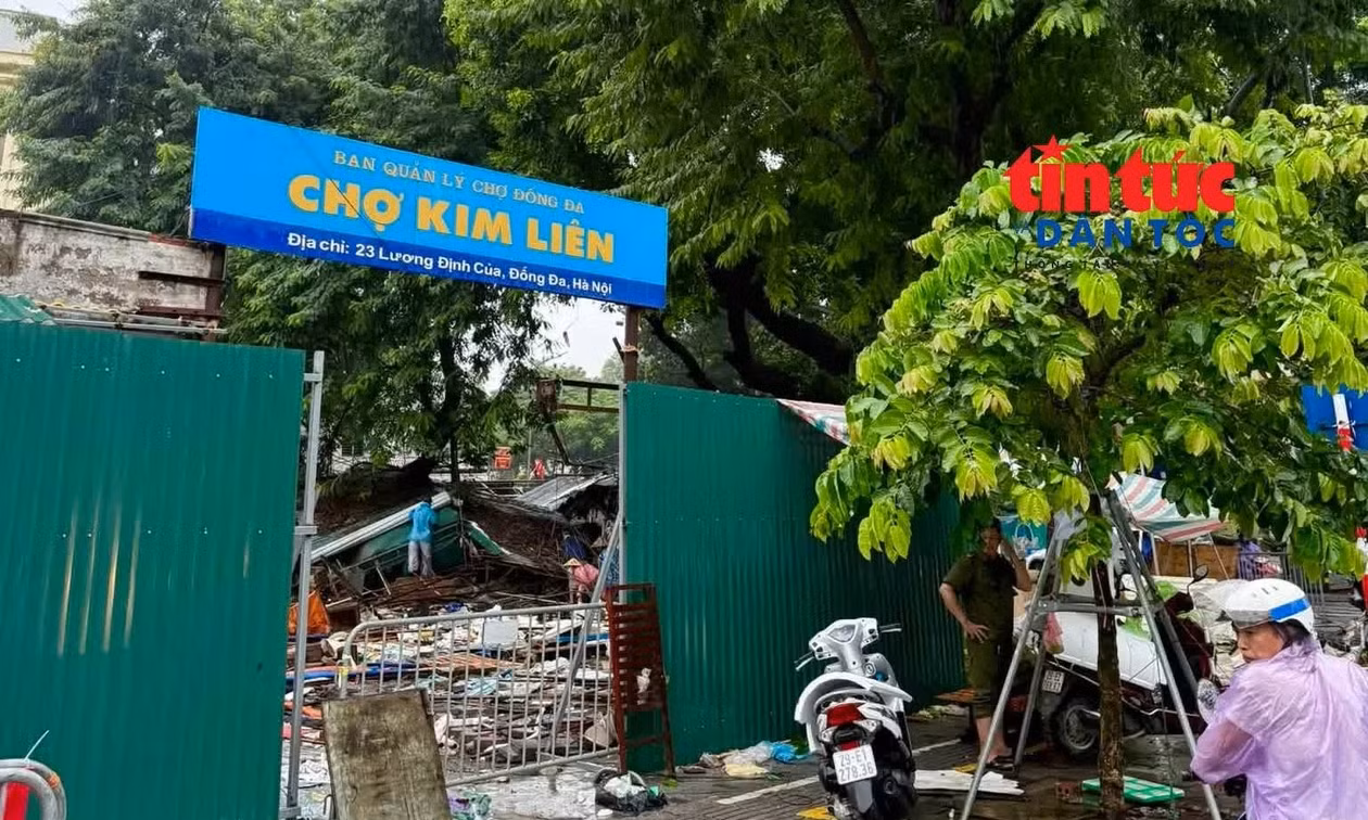 Hà Nội hỗ trợ ổn định sinh kế cho tiểu thương chợ Kim Liên