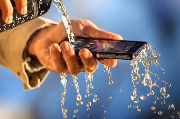 Sony giới thiệu smartphone chịu nước ảnh 1