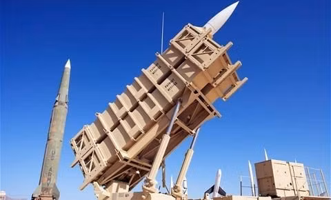 NATO đưa tên lửa Patriot tới Thổ Nhĩ Kỳ ảnh 1