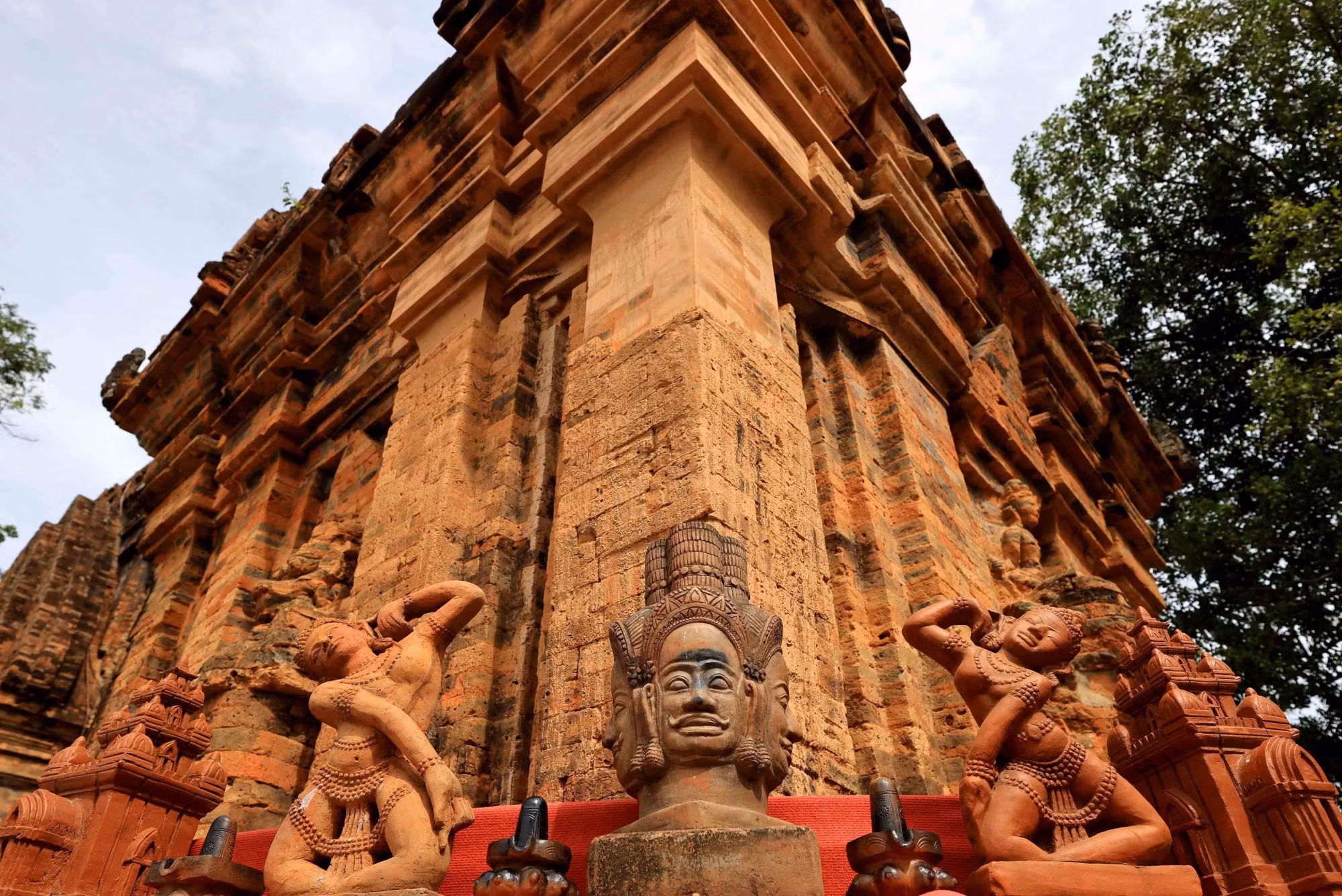 thap-ba-ponagar9-270625.jpg