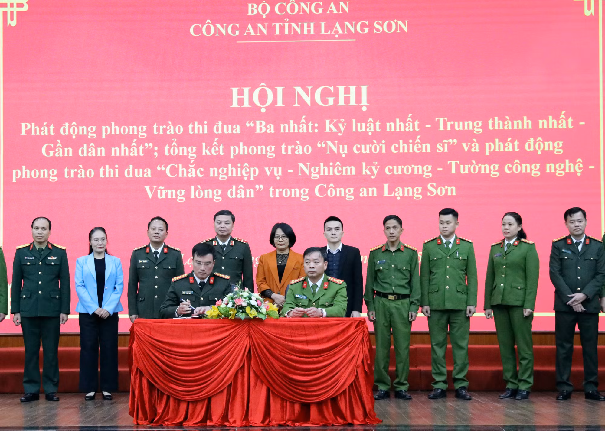 lang-son3-121125.jpg