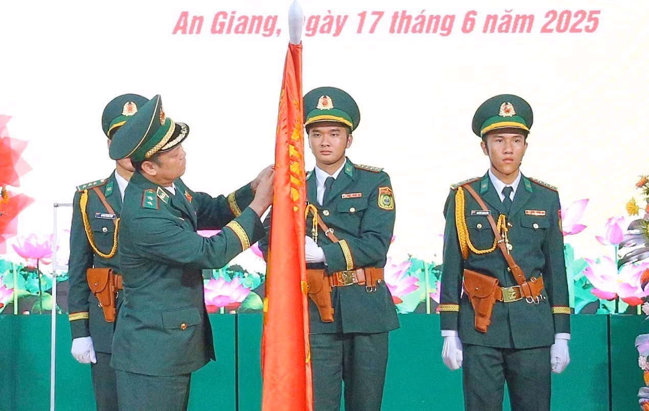 ag4-170625.jpg