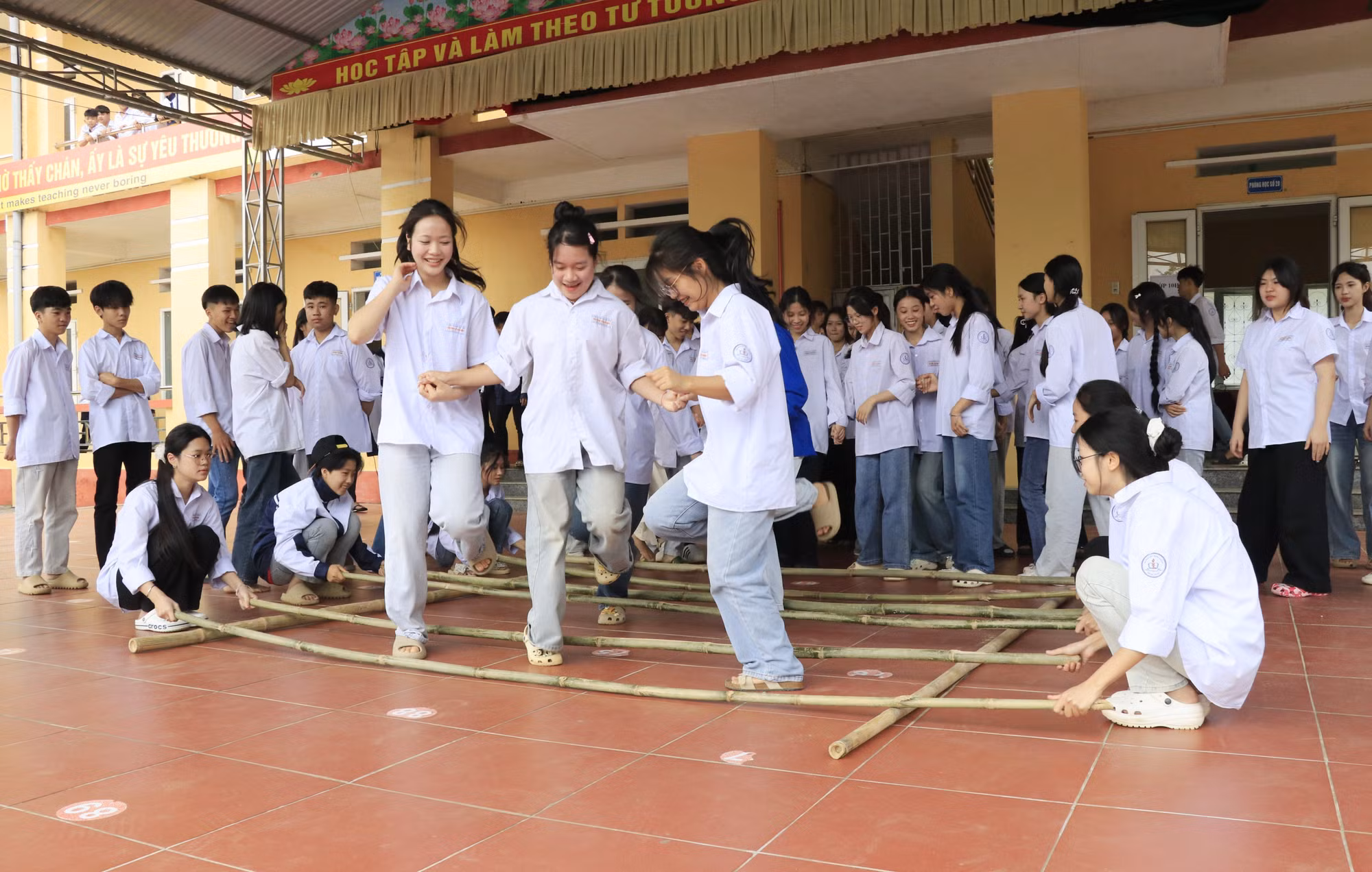 lao-cai5-041125.jpg