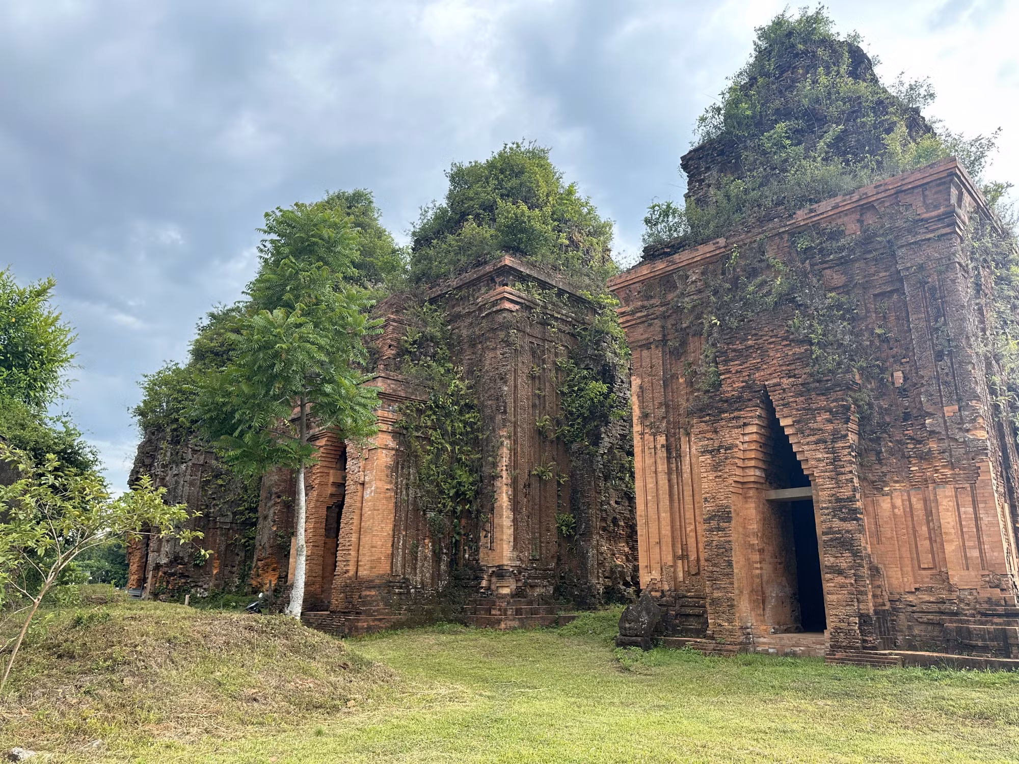 thap-cham8-290725.jpg