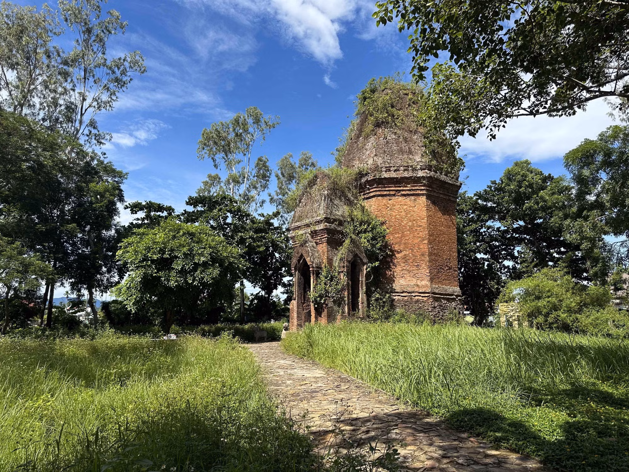 thap-cham9-290725.jpg