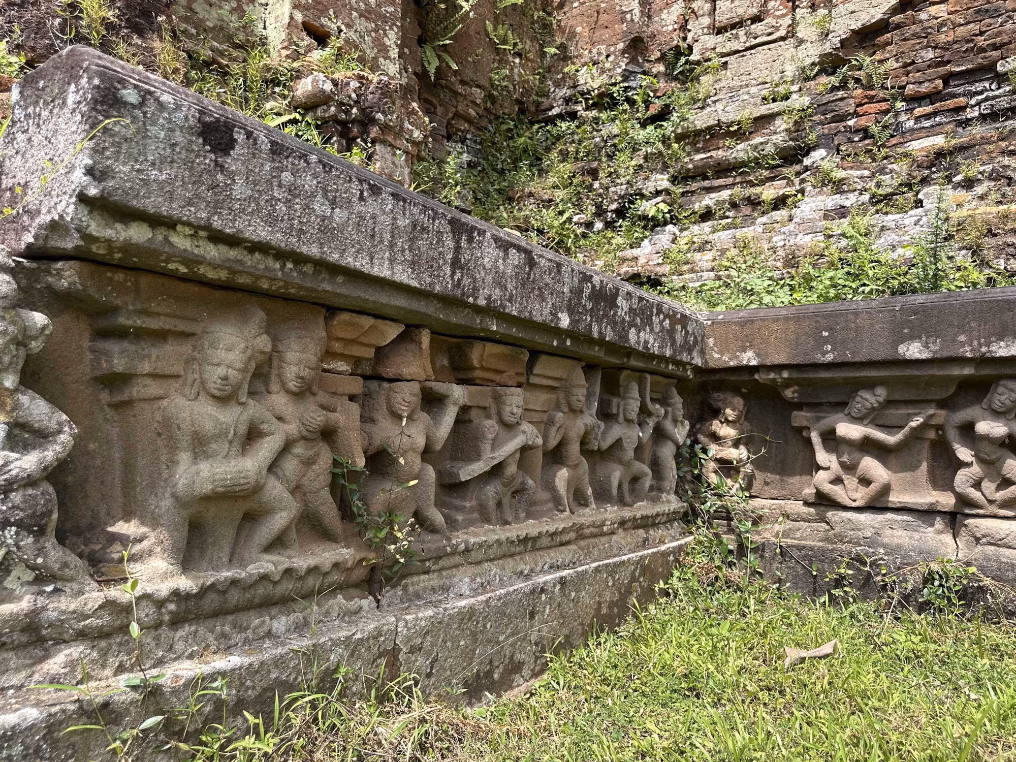 thap-cham6-290725.jpg