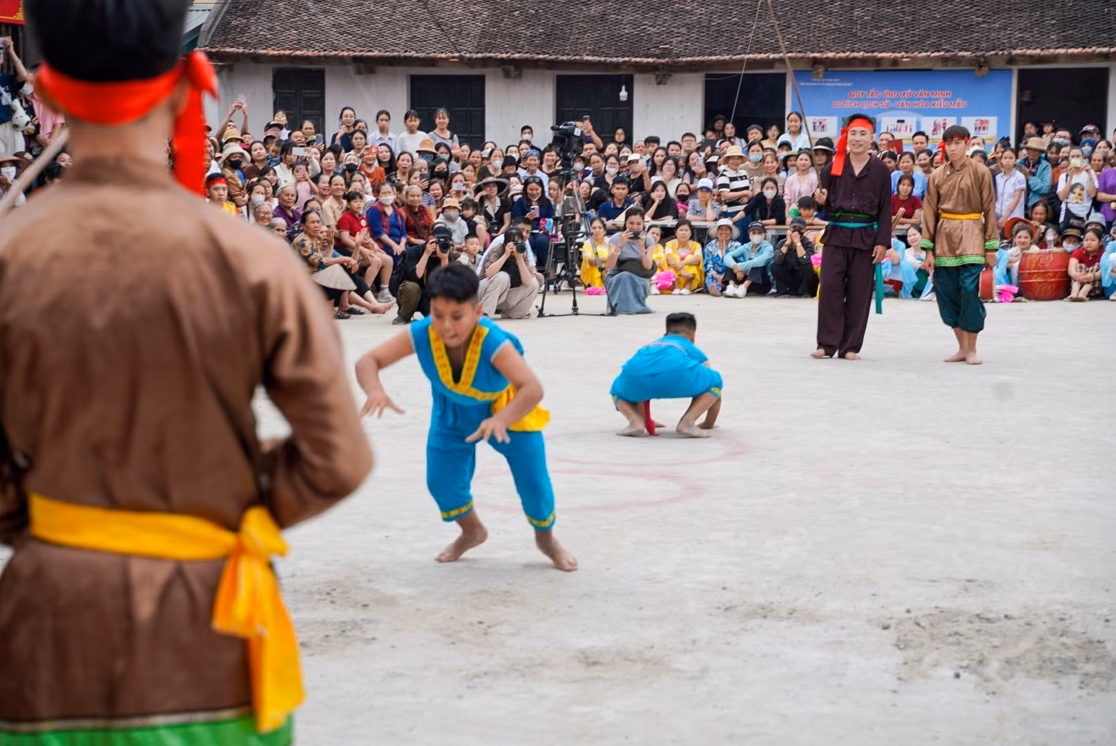Các tích trò đều dựa trên thực tế sản xuất nông nghiệp, thể hiện ước vọng của người dân về cuộc sống ấm no, hạnh phúc, mưa thuận gió hòa.