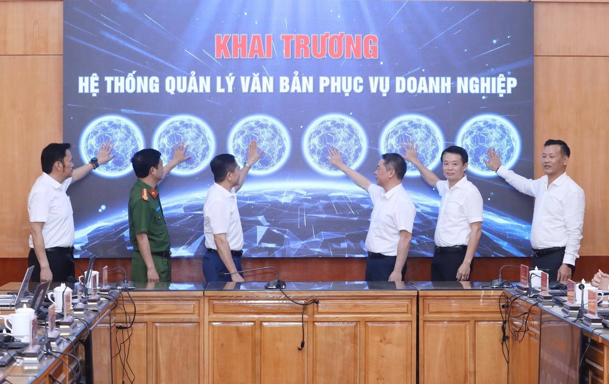 lang-son-he-thong-130726.jpg