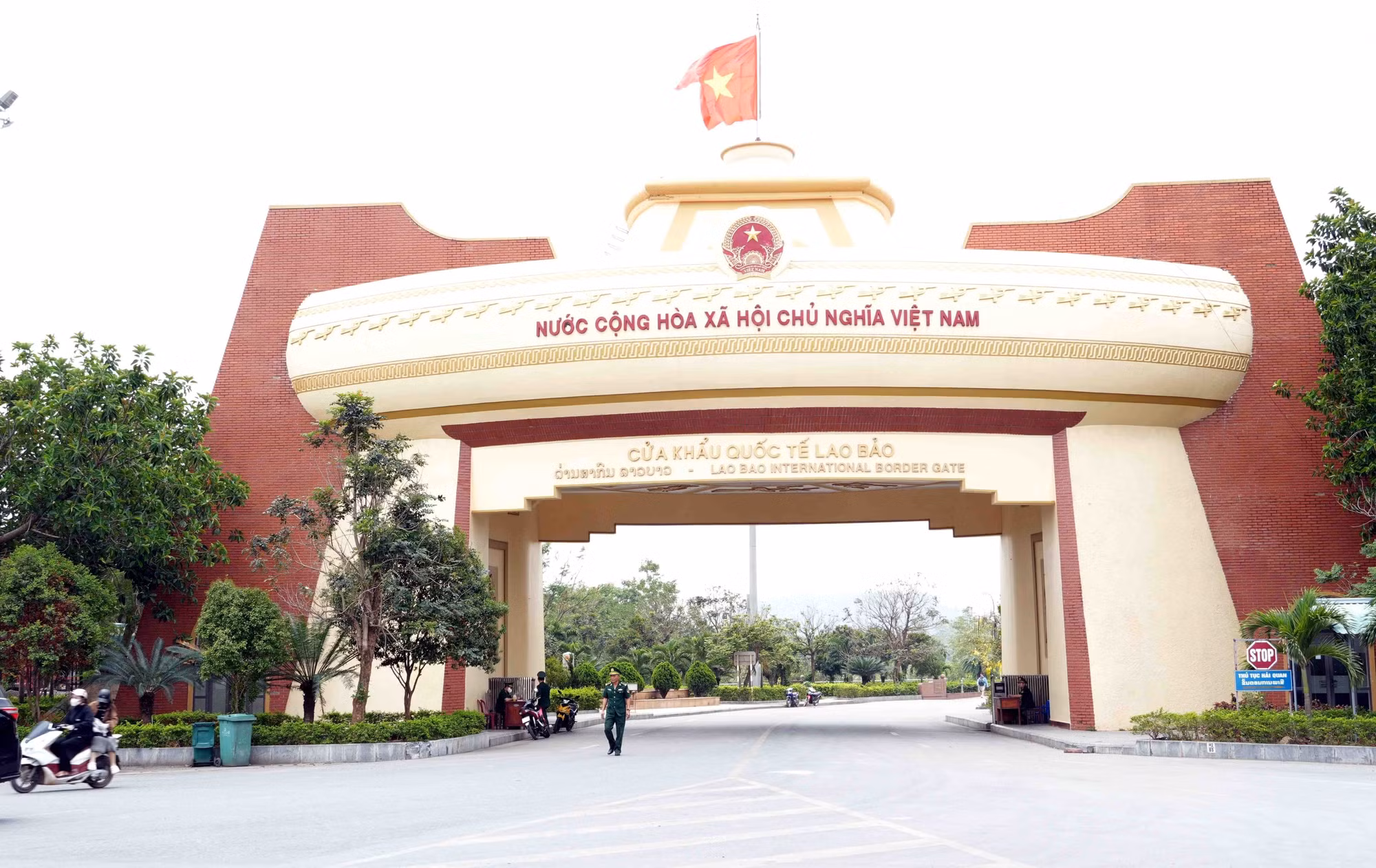 lao-bao-250426.jpg
