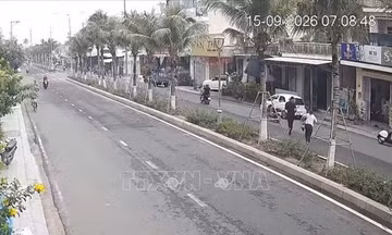Bắt 2 đối tượng người nước ngoài lấy trộm vàng 