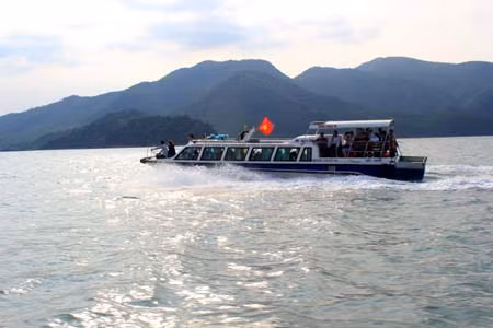 Đảo Quan Lạn: Vẻ đẹp hoang sơ và cổ kính ảnh 1