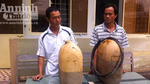  Bắt hai đối tượng hút trộm dầu tại công trình đang thi công ảnh 1