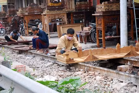 Hành lang an toàn đường sắt - thực trạng và giải pháp ảnh 1