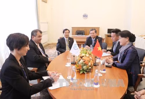 Chủ tịch Quốc hội Nguyễn Thị Kim Ngân gặp Chủ tịch Liên minh Nghị viện thế giới ảnh 2