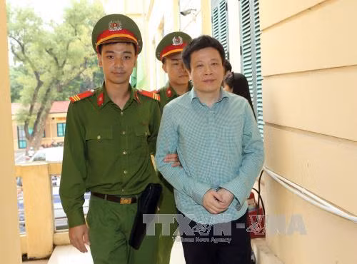 Hà Văn Thắm kháng cáo đề nghị không truy cứu trách nhiệm hình sự về 2 tội danh ảnh 2