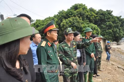 Phó Chủ tịch Quốc hội kiểm tra, chỉ đạo công tác khắc phục hậu quả mưa lũ tại Yên Bái ảnh 1