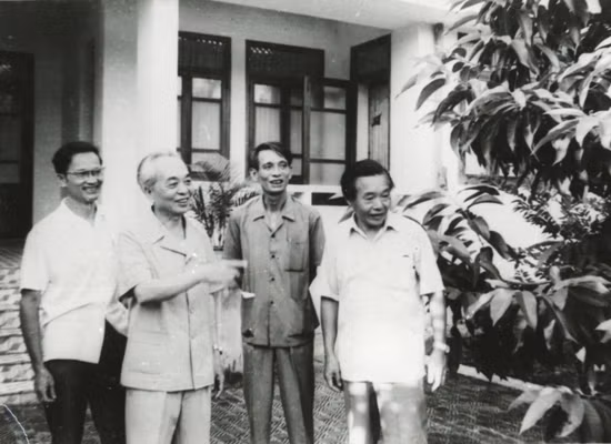 Nhà báo Đỗ Phượng - Một cây bút được nể trọng ảnh 3