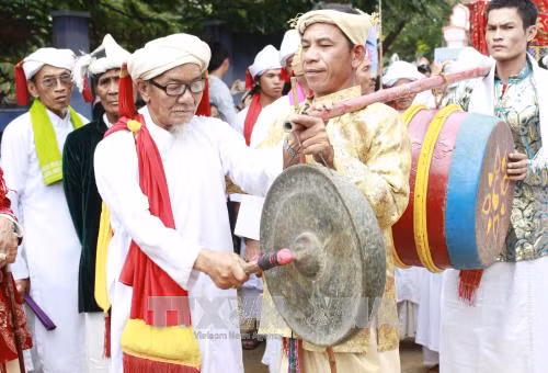 Sôi nổi Lễ hội Katê của đồng bào Chăm ảnh 3