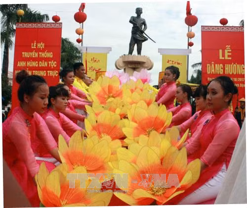 Dâng hương tưởng nhớ Anh hùng dân tộc Nguyễn Trung Trực ảnh 1