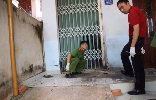 Lâm Đồng điều tra vụ nổ trong đêm tại nhà dân ảnh 3