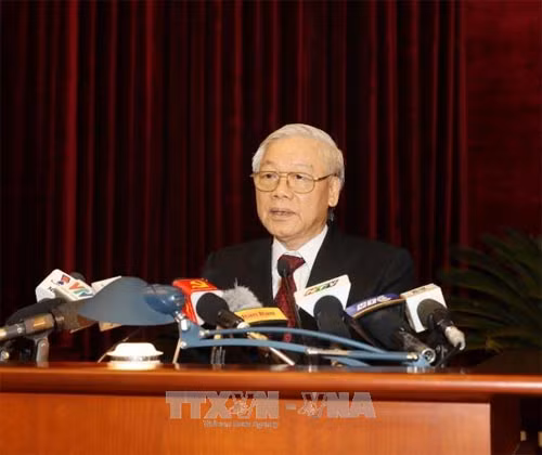 Tiếp tục thực hiện nghiêm túc, bài bản và có hiệu quả cao hơn Nghị quyết Đại hội XII ảnh 1
